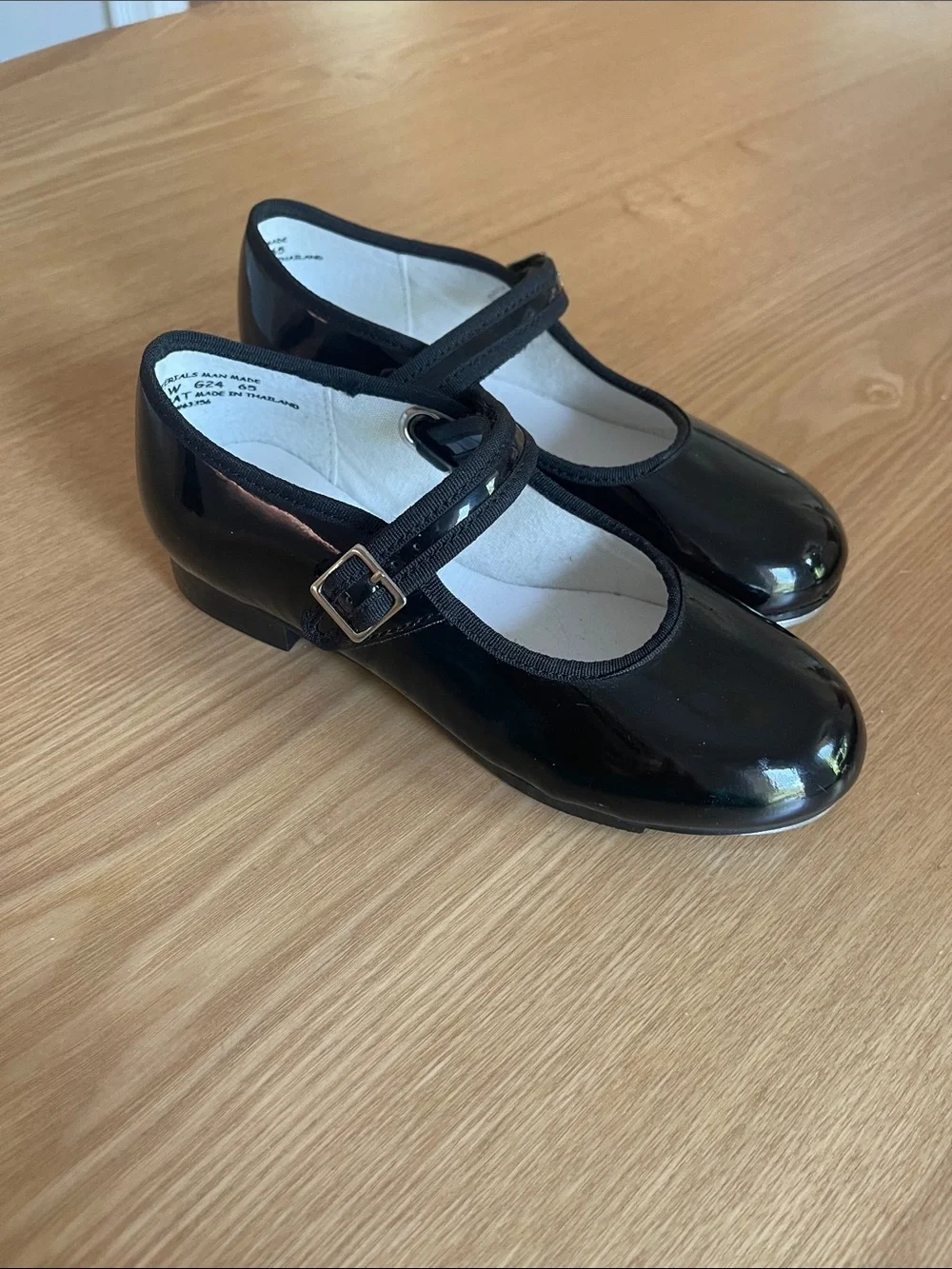 3800C Capezio Children Mary Jane Velcro Tap Shoe (Black Patent) 13.5W NEW